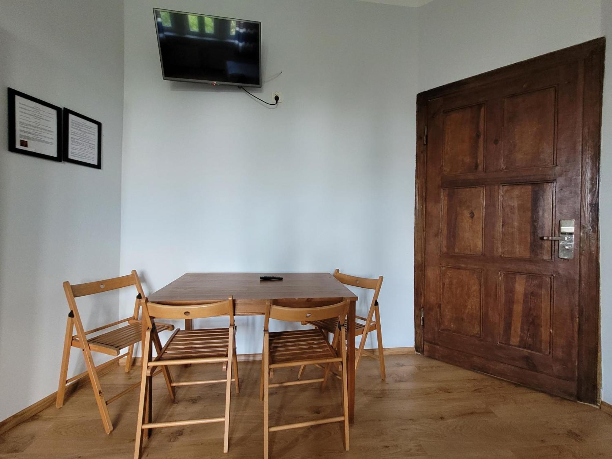 Pokoje Goscinne Nap Kattowitz Exterior foto